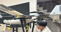 巨劲科技不仅提供先进的农业智能装备，还为农场主、种植户、农 业合作社、农业服务机构等客户提供智慧农业解决方案。从播种到收获, 让农业从业者省时省力又省心。